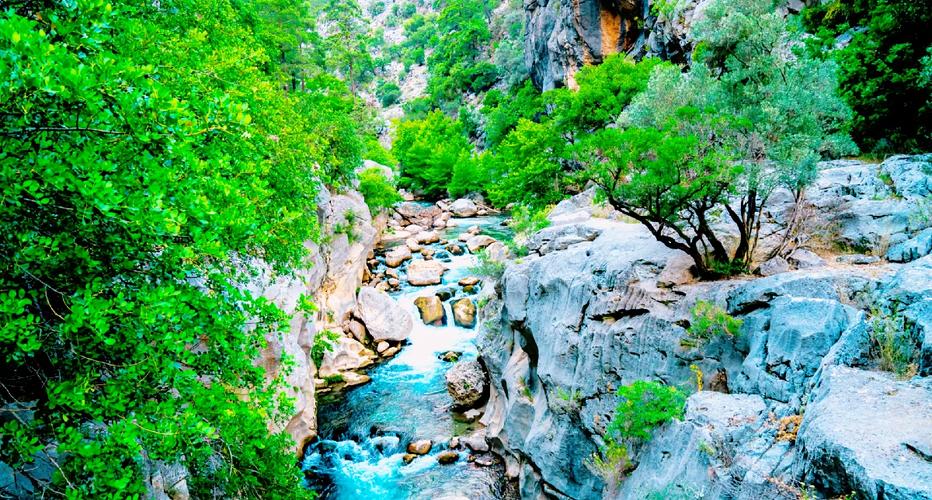 探索河北野三坡:自然與歷史的完美結合